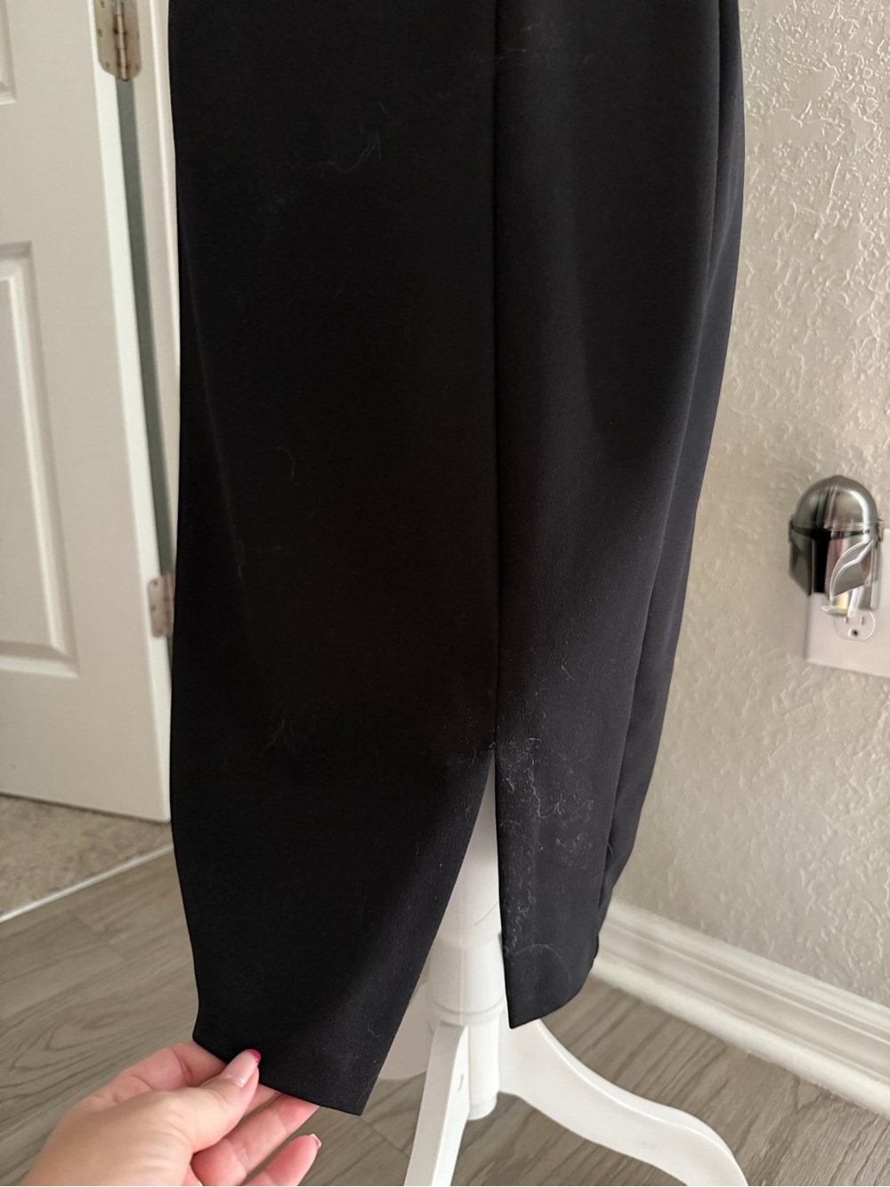 Express Black Short-Sleeve Sheath Dress with Slim Belt - Picture 5 of 6